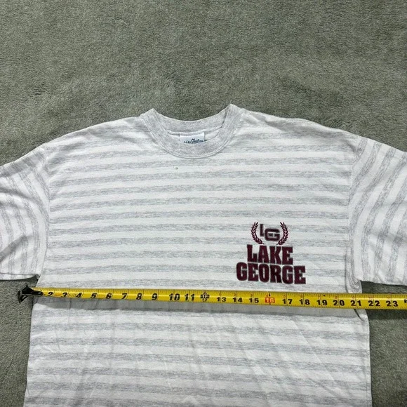 Vintage Mens T-shirt, Lake George, Velva Sheen, L/XL, grey and white stripe - Picture 3 of 6